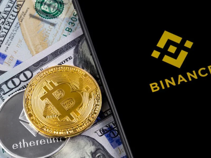 how many binance coins are there